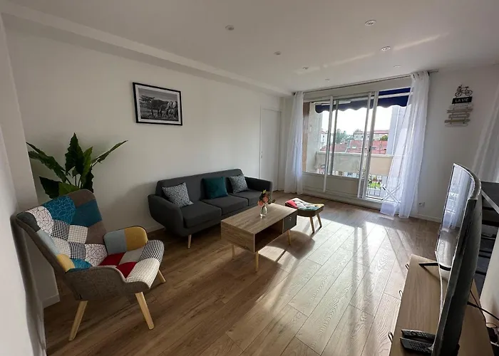 Appartement 3 Chambres - Proche Metro